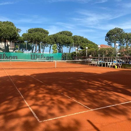 Hotel Franca Milano Marittima Eksteriør bilde