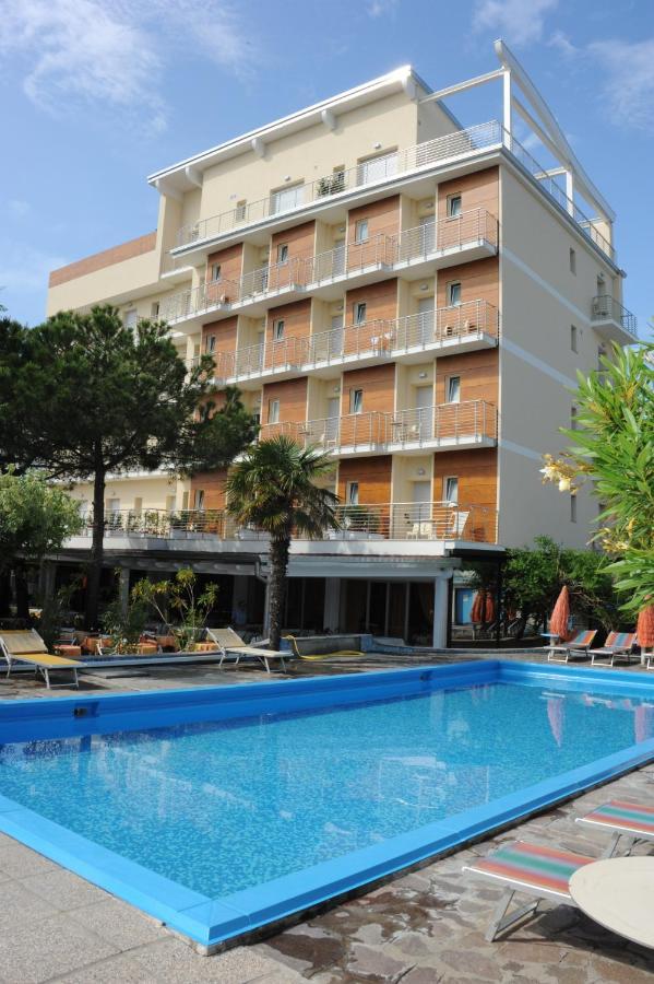 Hotel Franca Milano Marittima Eksteriør bilde