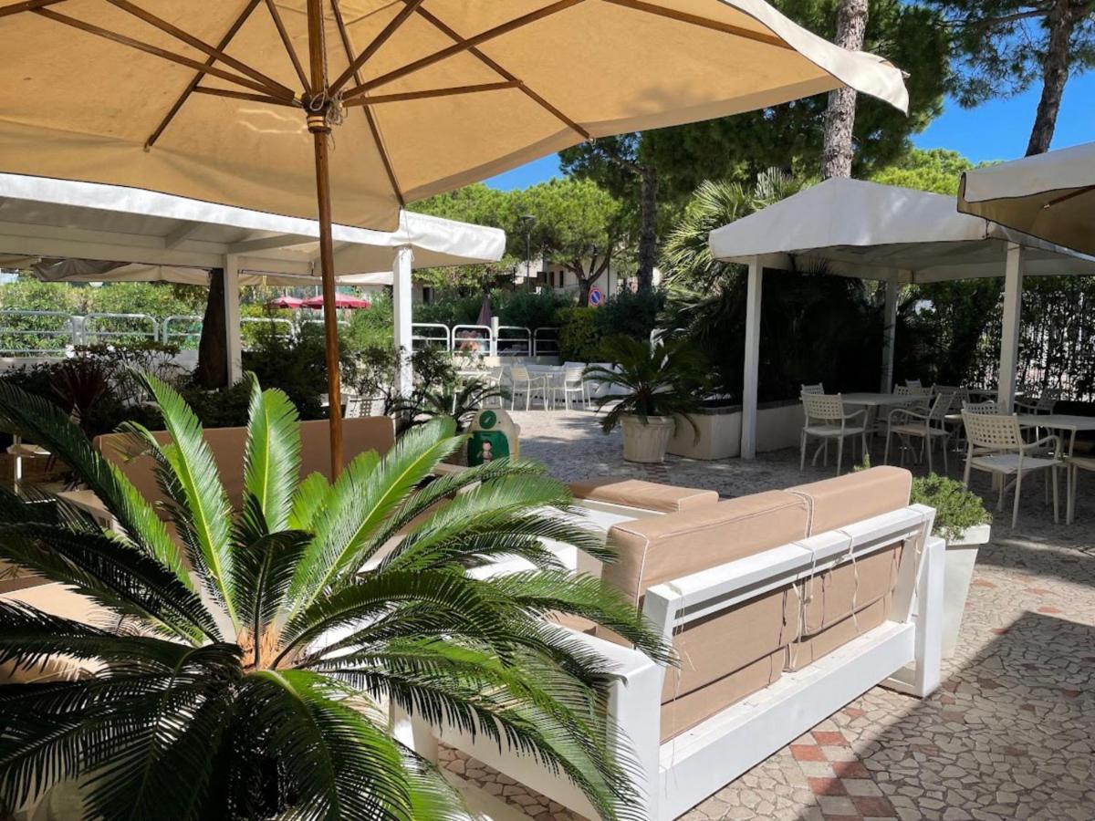 Hotel Franca Milano Marittima Eksteriør bilde
