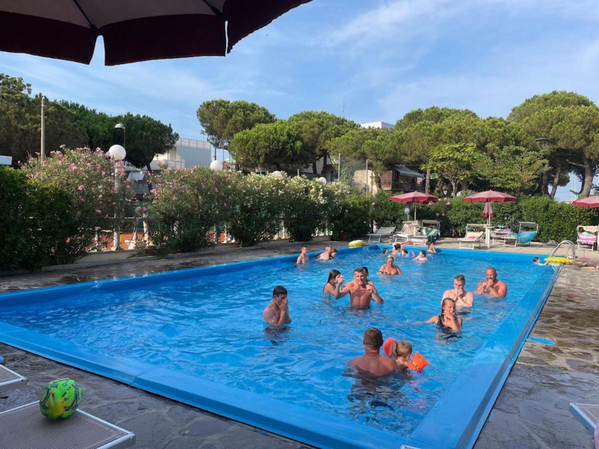 Hotel Franca Milano Marittima Eksteriør bilde