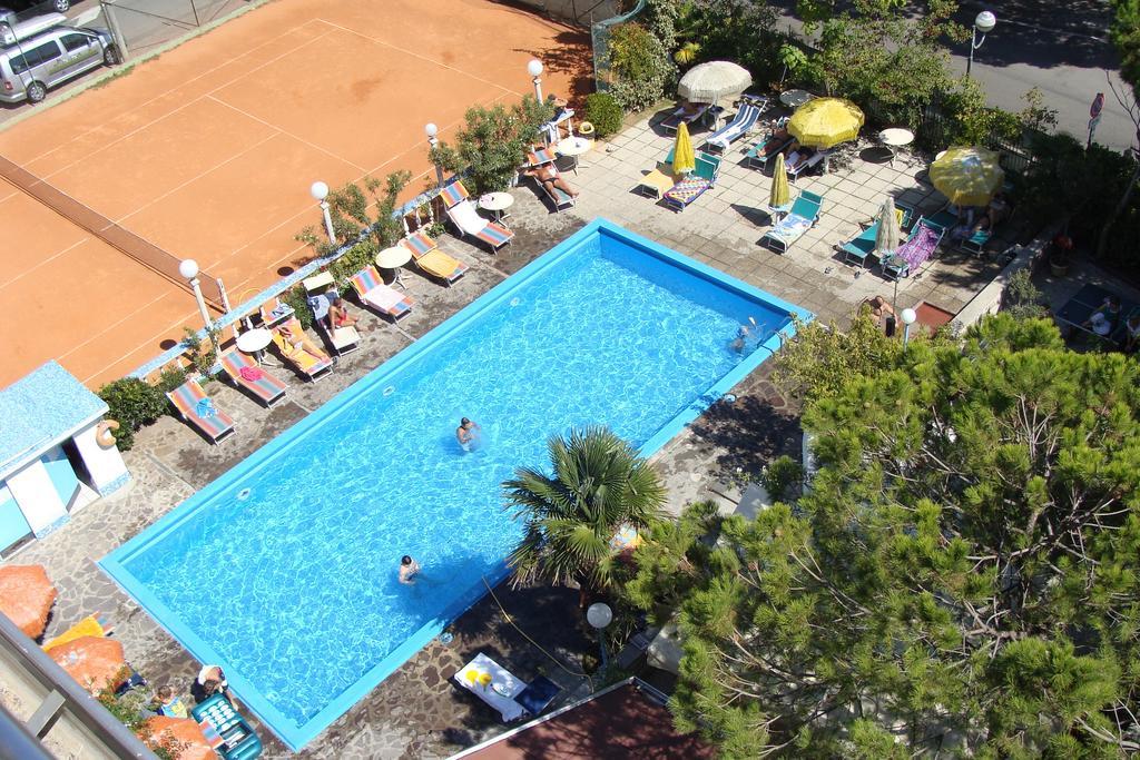 Hotel Franca Milano Marittima Eksteriør bilde