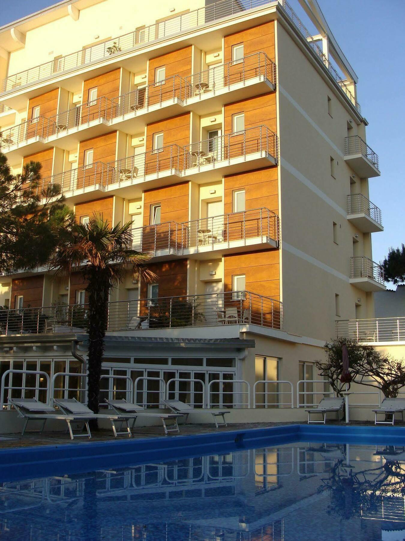 Hotel Franca Milano Marittima Eksteriør bilde