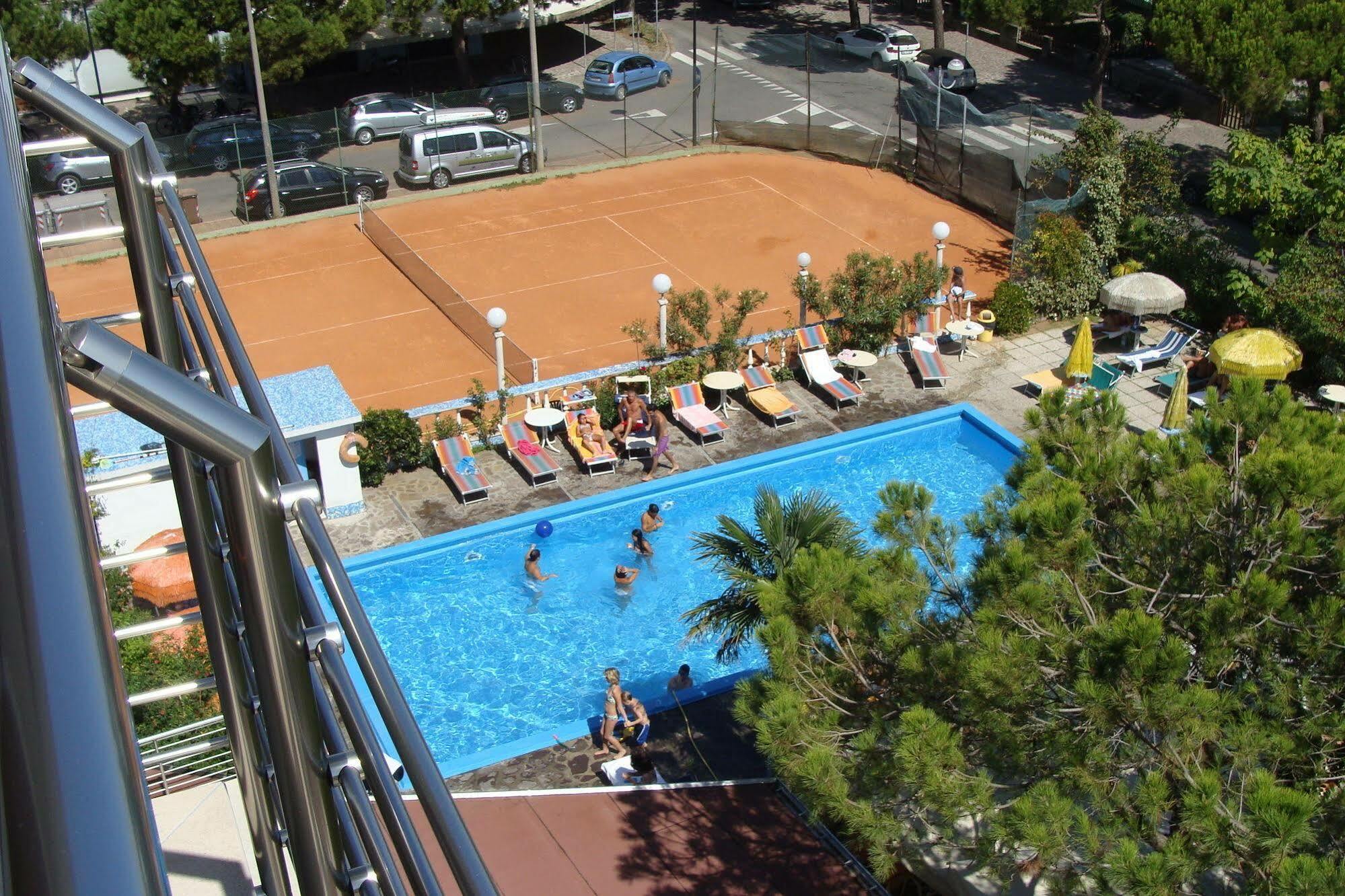 Hotel Franca Milano Marittima Eksteriør bilde